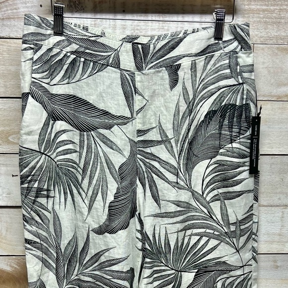 Tahari Linen Pants Womens Large Pull On Wide Leg White Black Tropical Leaves New - Picture 3 of 11